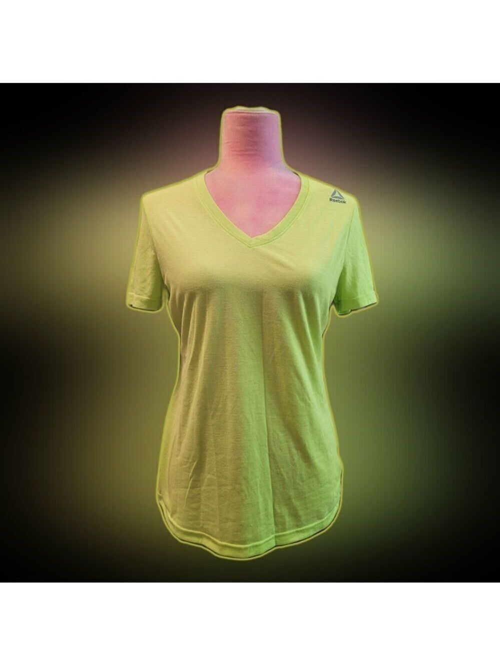 Reebok V-neck Supreme Tee
